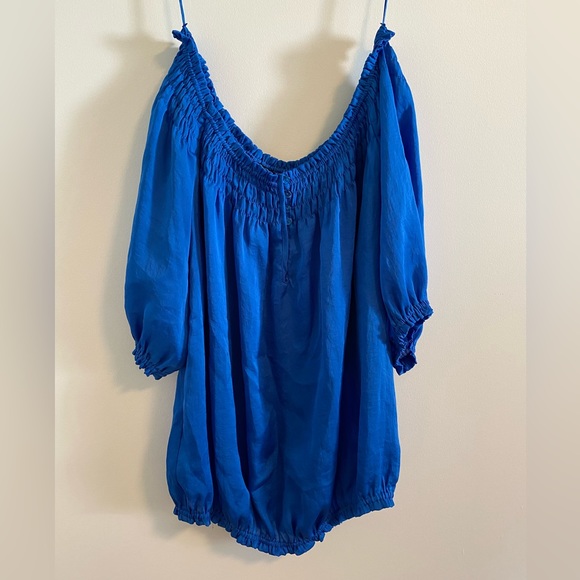 Off Shoulder Elastic Summer Top in Blue - Picture 2 of 5
